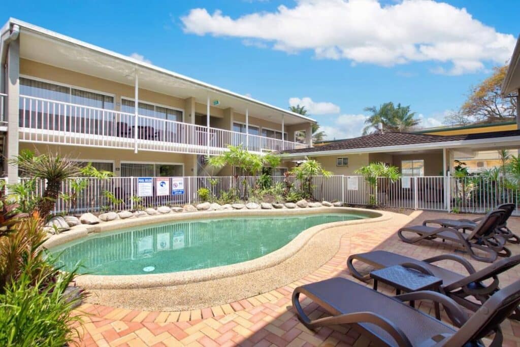 Comfort Inn Cairns City Pool