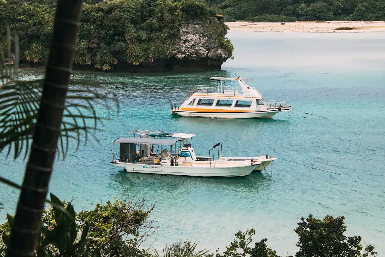 Duffy Boat Snug Classic - Self Drive Cruise