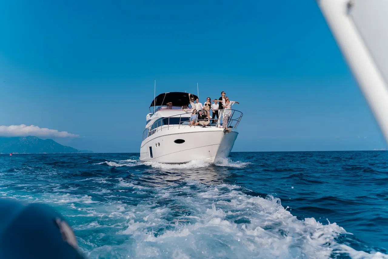 Moreton Bay Day Cruise from Hamilton